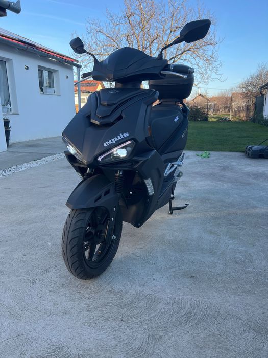 Scuter Electric Hecht Equis