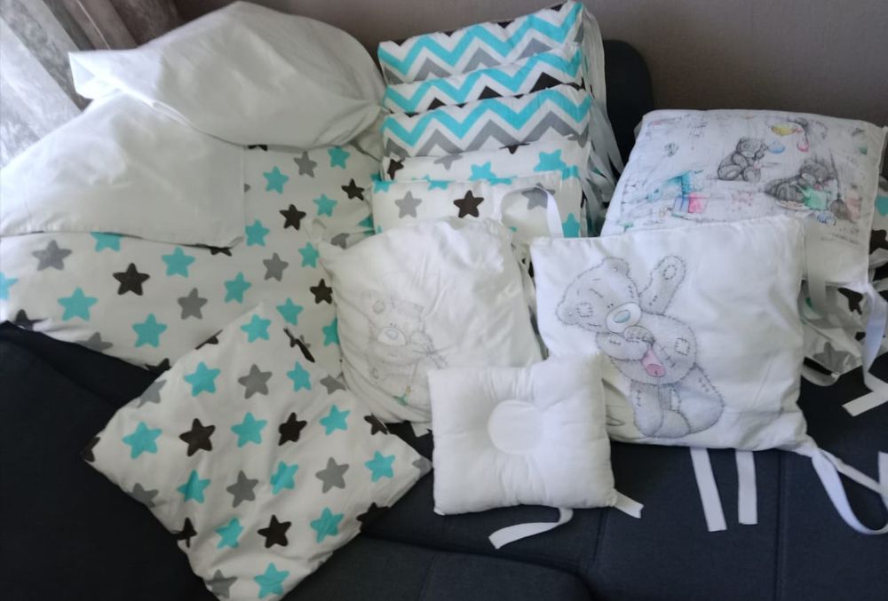 Бортики для кроватки.