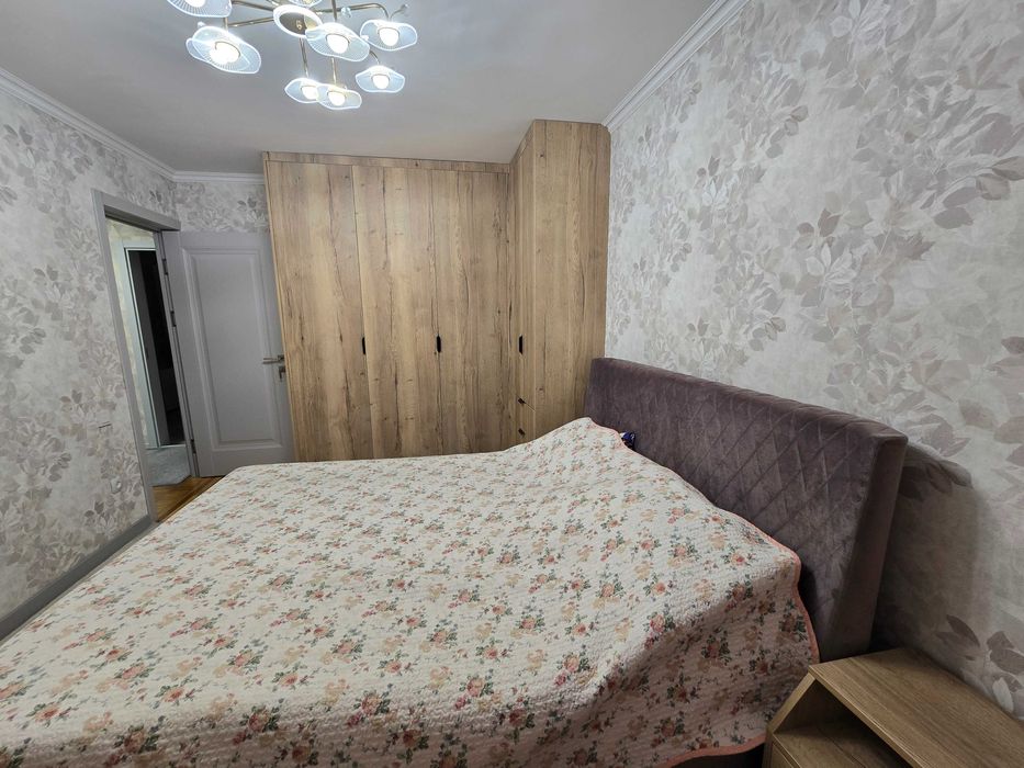 3х комн, Бий, 171 школа, макро, 2ой дом от дороги