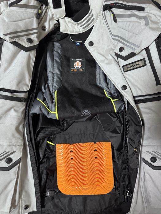 Чисто ново мото яке Richa