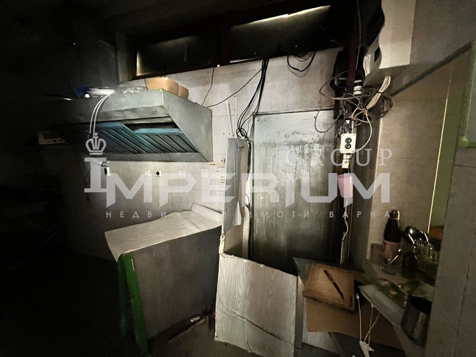 Дава се под наем Заведение в Варна, Младост 1 - 250 кв.м за 816 € - Снимка #6