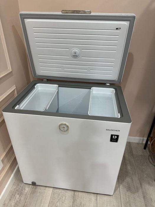 Продам морозильник