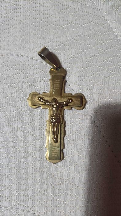 2 висулки кръстчета Разпятие Христово от метал