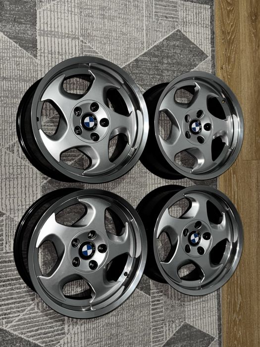 21 стиль разноширокие bmw e34