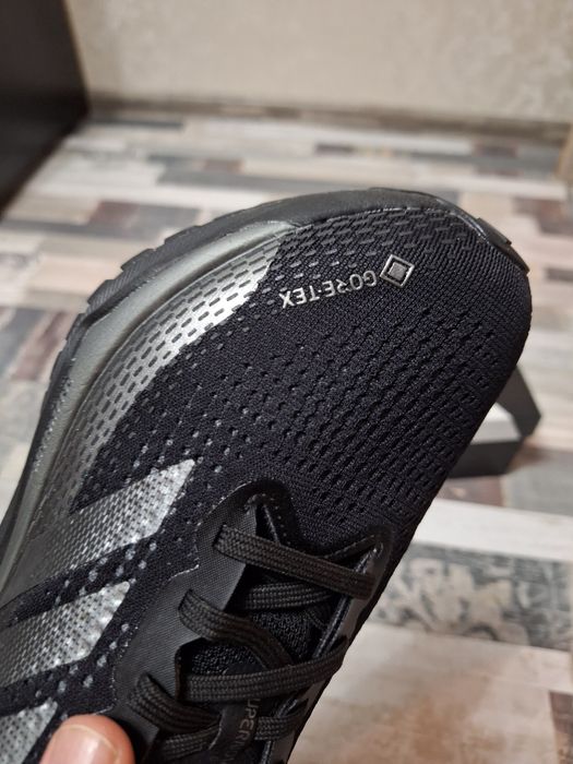 Adidas Supernova Gore-Tex