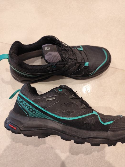 De vânzare Salomon mărimea 40