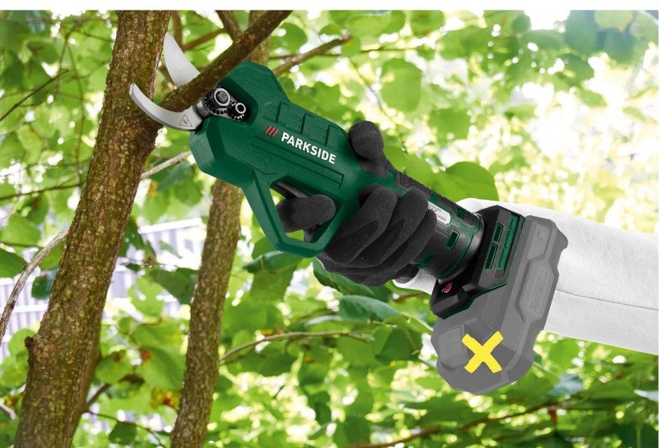 Parkside foarfeca electrica pe baterie 20V gradina vie pomi trandafiri