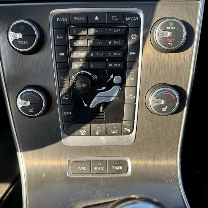 Volvo V60 Plug in Hybrid AWD Factura