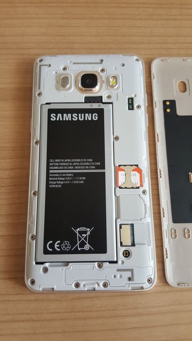 Samsung galaxy j5 2016