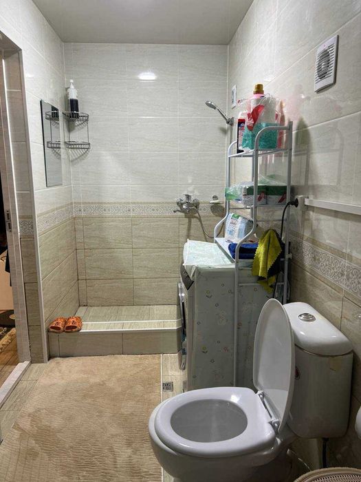 Zangiotada Uy sotiladi