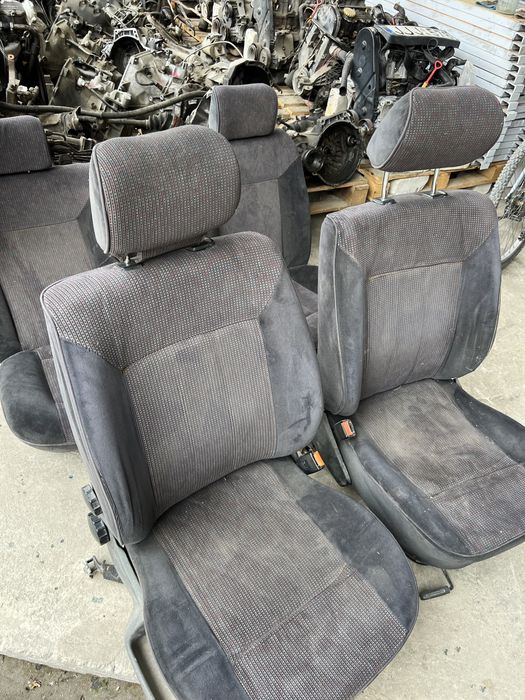 Сиденья Пассат универсал приввзной