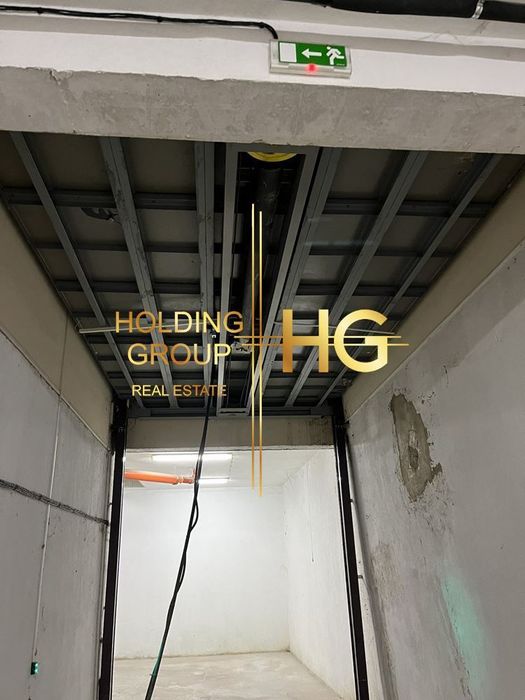 Продава се Гараж / Паркомясто в Варна, Лятно кино Тракия - 18 кв.м за 1500 €/кв.м - Снимка #2