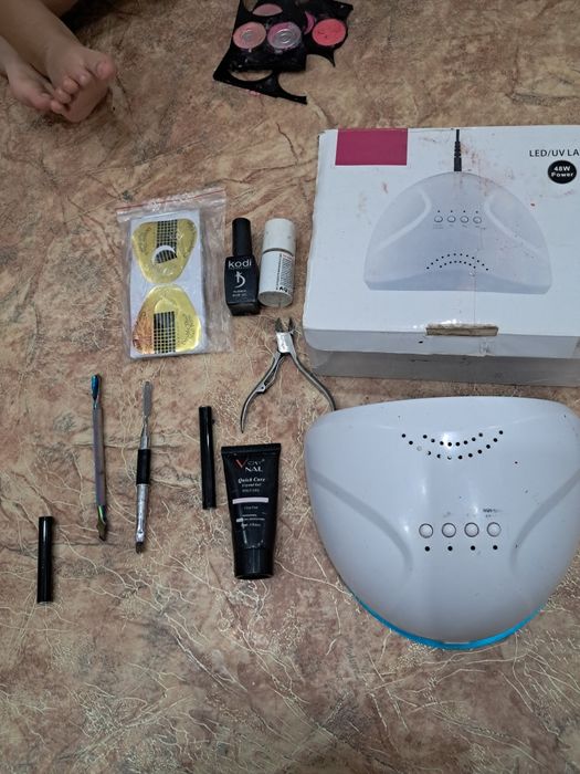 Лампа для маникюра