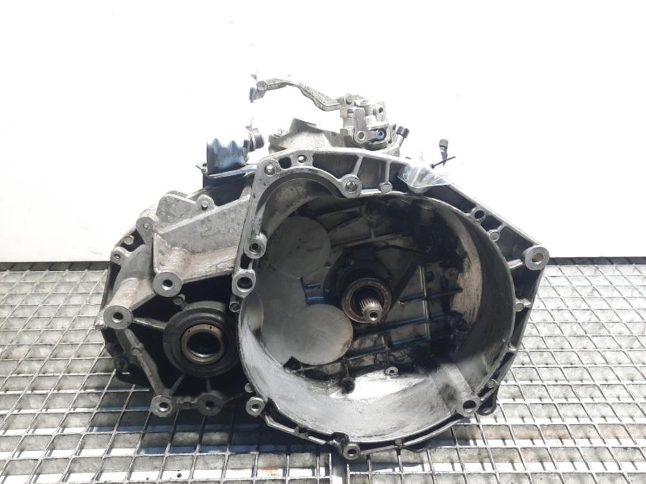 Cutie viteza manuala, Opel Vectra C, 1.9 cdti, Z19DTH, GM55350375, 6 vit man