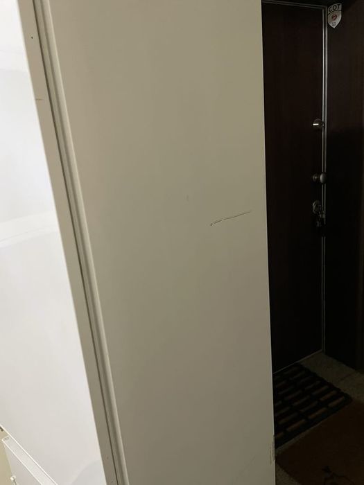 Хладилник за вграждане с фризер Eurolux