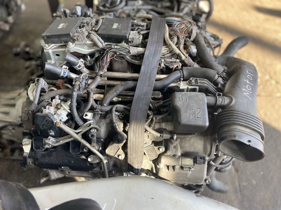Двигатель 1ur-FSE Lexus LS460 объём 4.6