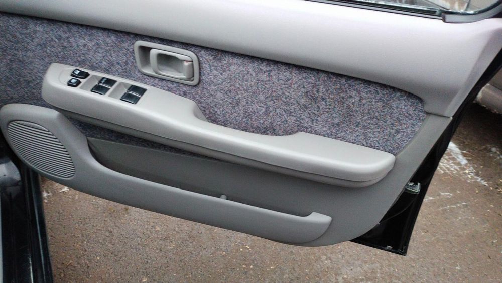 Nisan march Нисан Марч