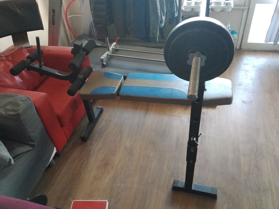 Комбинирана Лежанка с лост и тежести