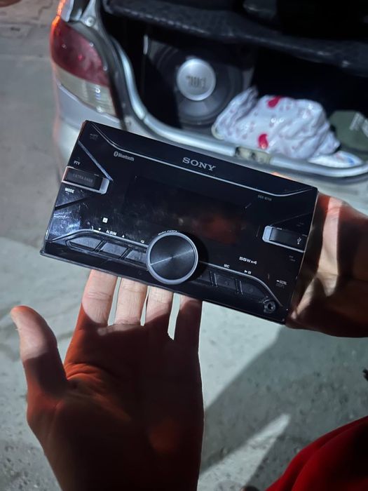 Автомагнитола SONY DSX-B700