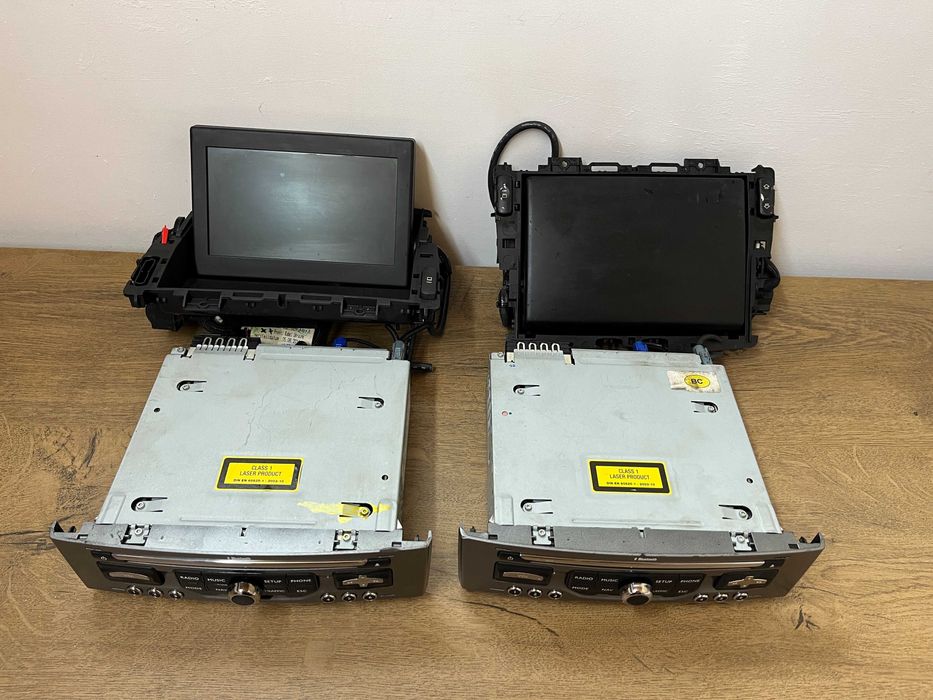 Дисплей с радио с Bluetooth и навигация Peugeot 308 Rneg Harman/Becker