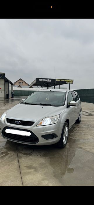 FORD Focus 2010 — imagine 5