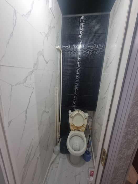 Chilonzor 25 kvartalda 2/5/5  450$