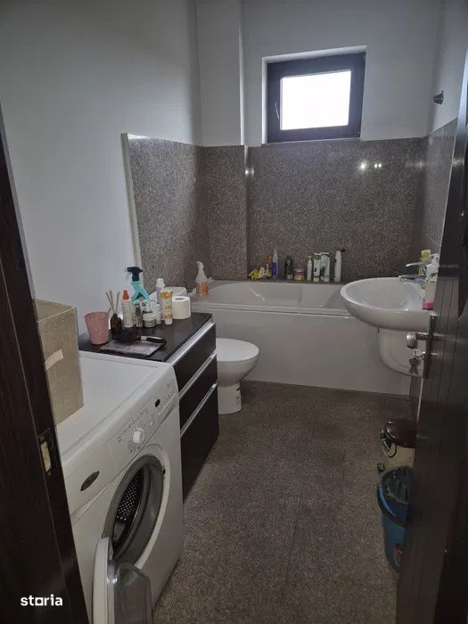 Garsoniera | Otopeni | Centrala proprie | Loc de parcare disponibil