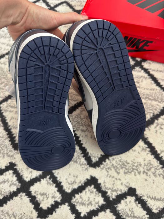 Nike Air Jordan 1 Retro High '85 Georgetown Marimea 43 Noi Cu Cutie