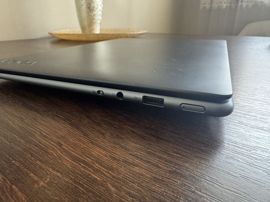 Лаптоп Lenovo Yoga slim7 Pro