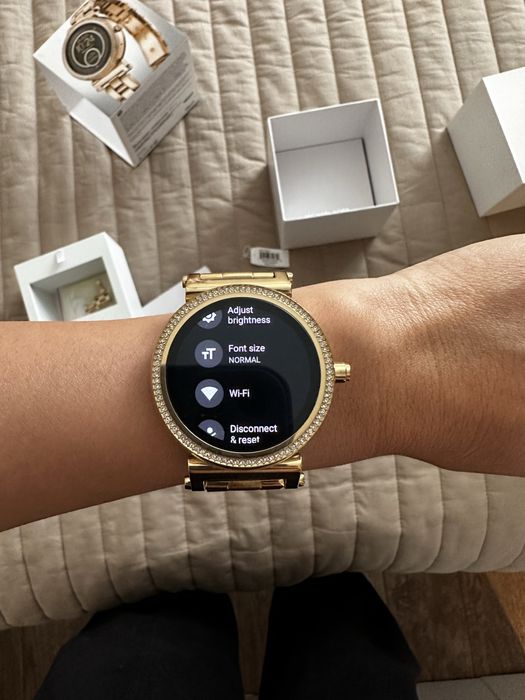 Смарт часы Michael Kors