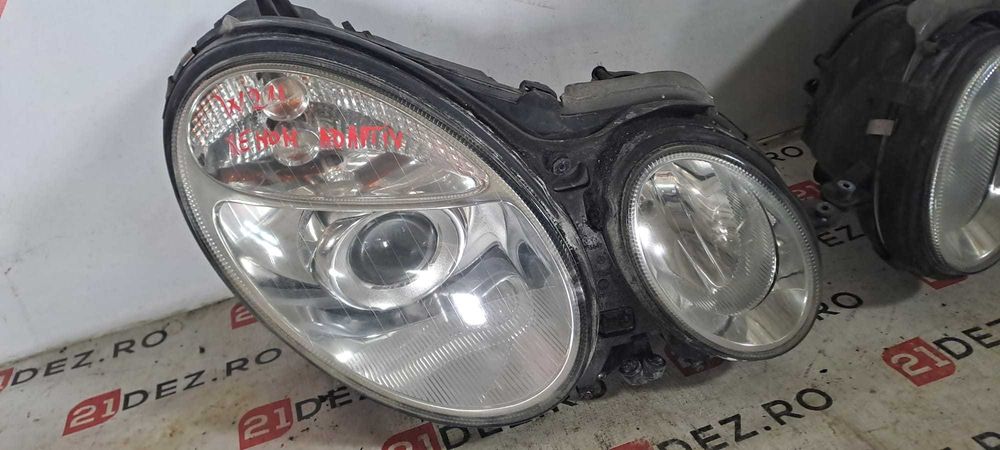 Faruri complete cu xenon / Far stanga , far dreapta Mercedes E Class W211