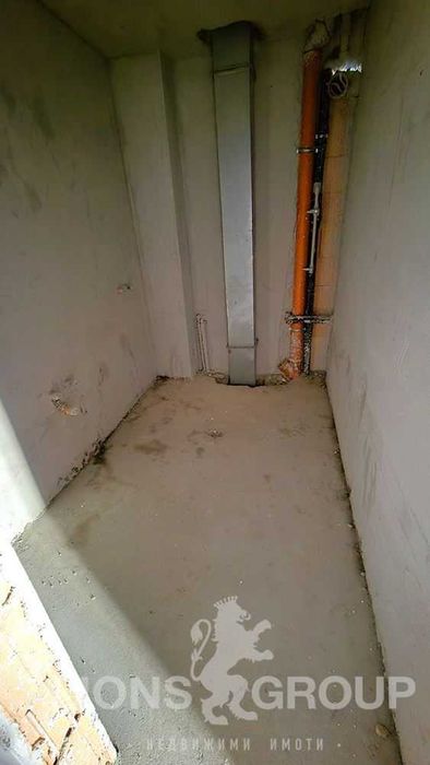 Продава се Двустаен апартамент в Варна, Център - 55 кв.м за 1655 €/кв.м - Снимка #7