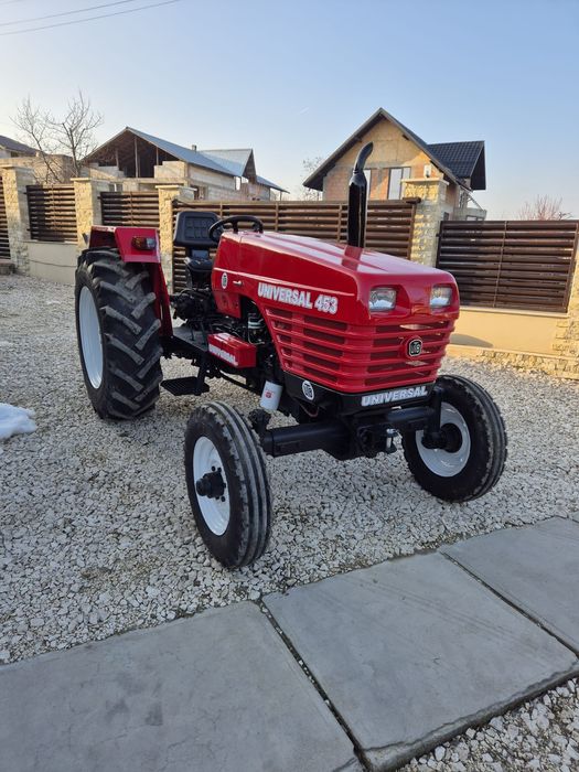 Vand Tractor Universal 453 model nou