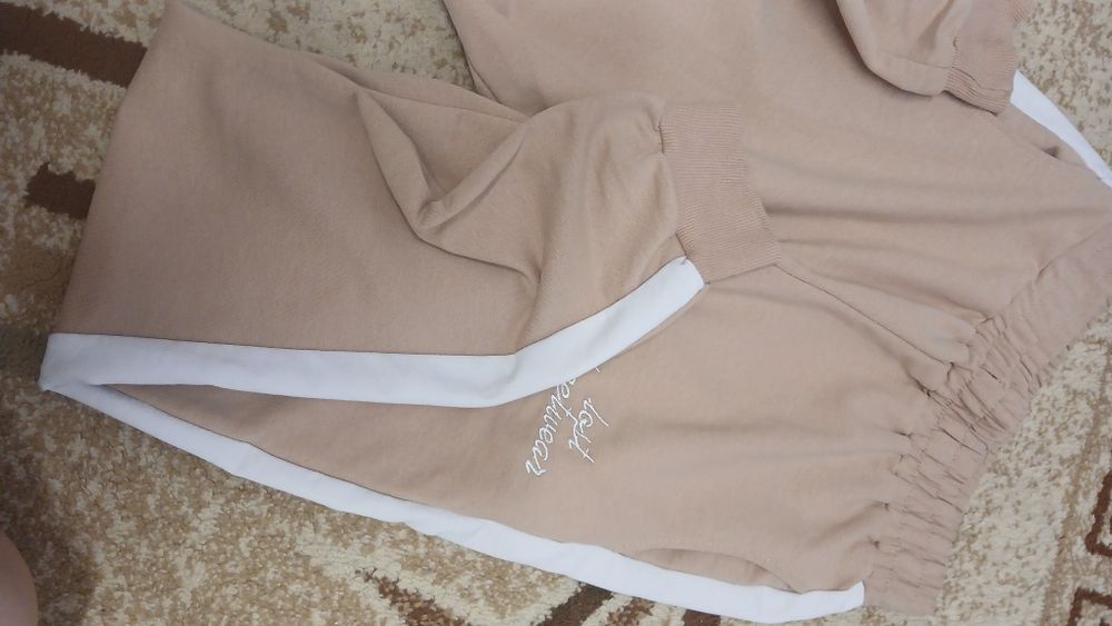 Pantaloni sport bej