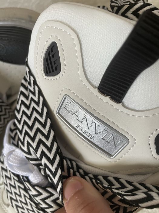 Lanvin adidasi.