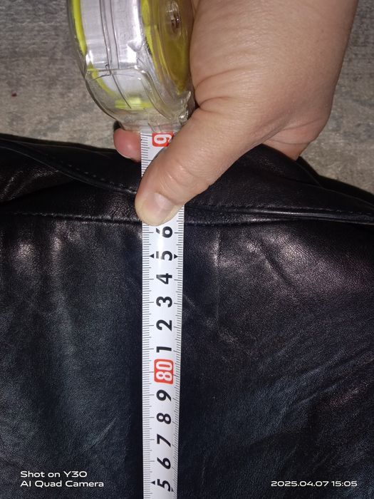 Кожаная куртка весна/осень.