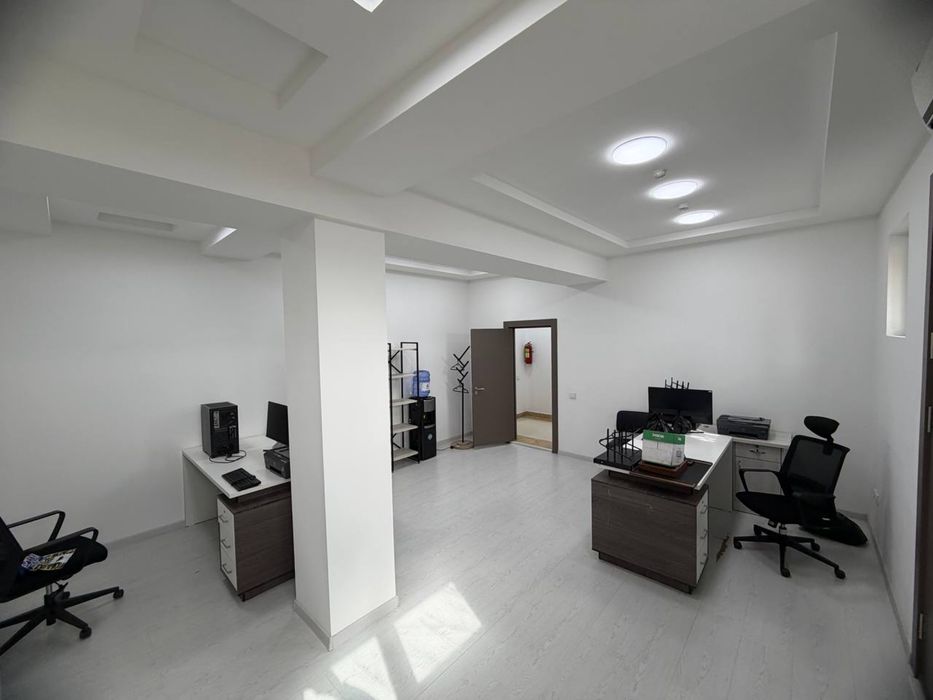 Сдается в аренду под офис помещение