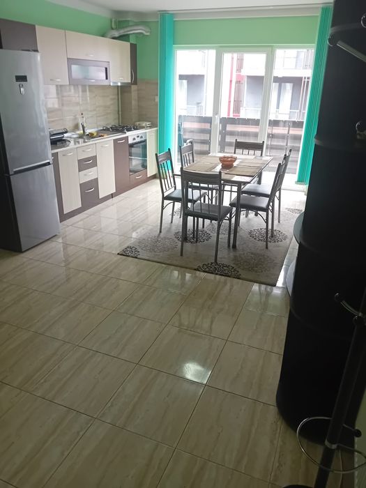 Apartament doua camere  de închiriat