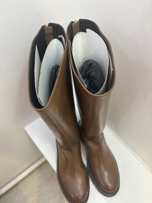 Cisme dama , culoarea maro