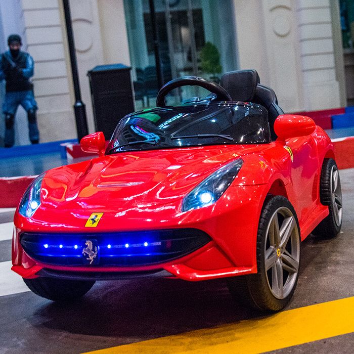 Машина детский. Электромобиль