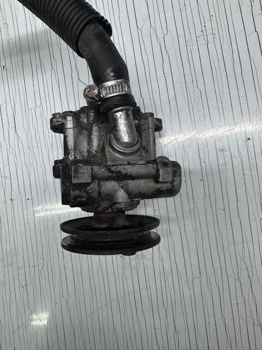 Хидравлична помпа VW Passat B2 1.6TD 1991-1998Година