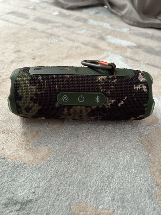 Продам Колонку JBL Flip 7