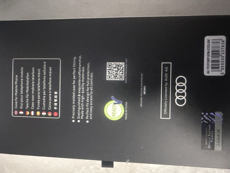 Кейс за iphone 16 pro max AUDI