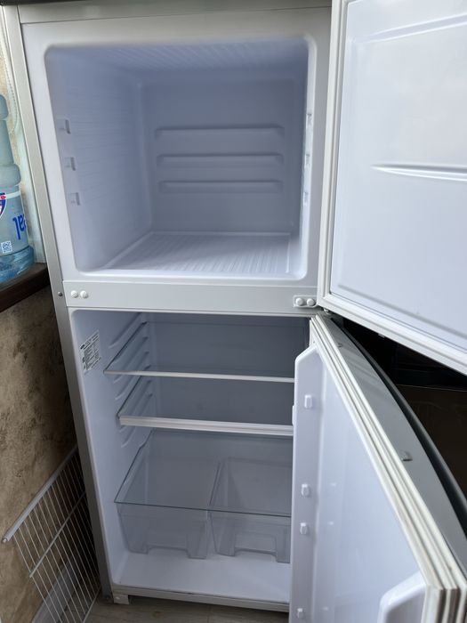 Xolodilnik v xorowem sostayaniye