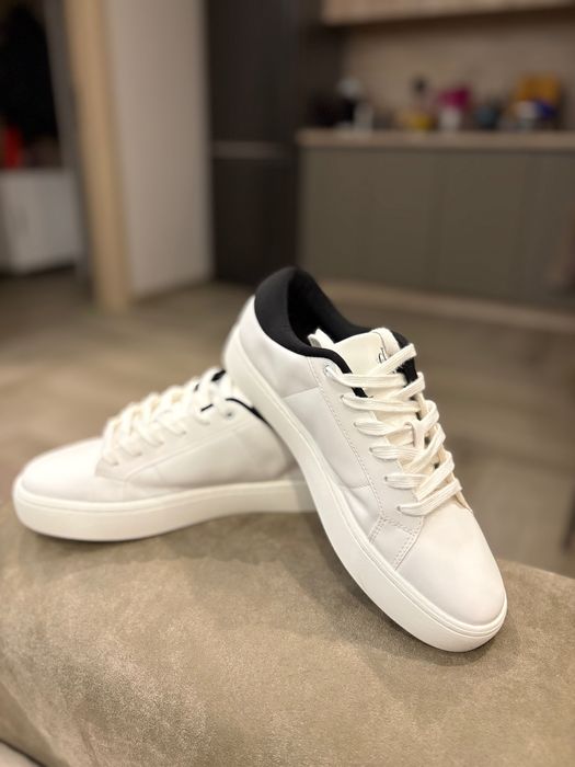 Calvin Klein 41 номер кецове