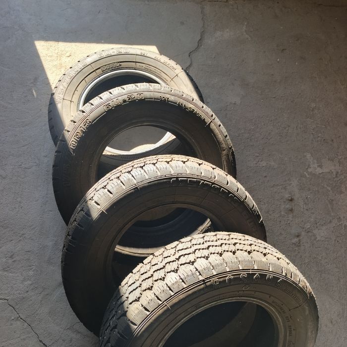 Шины зимние шипованные R13