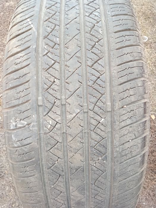 Продам шины безкамерка 4 штук