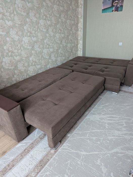 Коричневый Диван 4 метра
