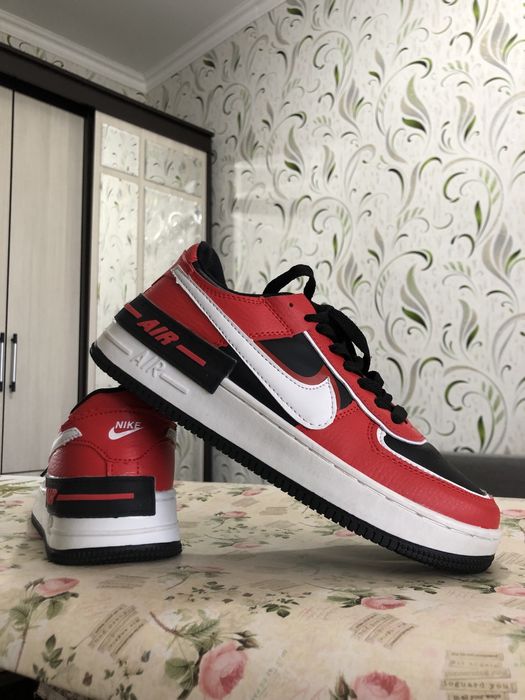 Кроссовки Nike Air