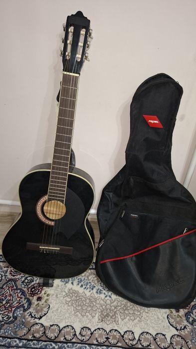 Gitara Classic somkasi bilan СРОЧНО!!